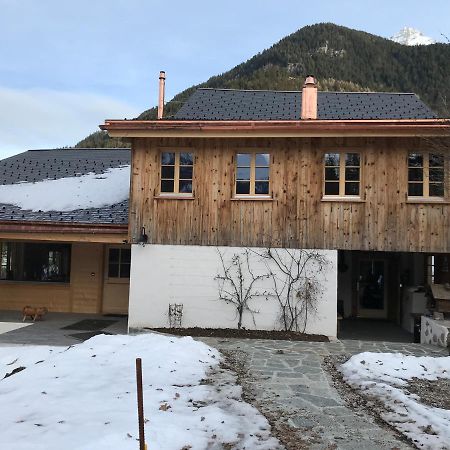 Au Pre Des Chevaux Bed & Breakfast Chateau-d'Oex Luaran gambar
