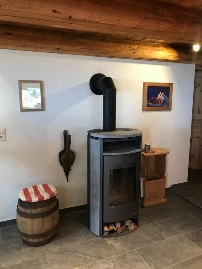 Au Pre Des Chevaux Bed & Breakfast Chateau-d'Oex Luaran gambar