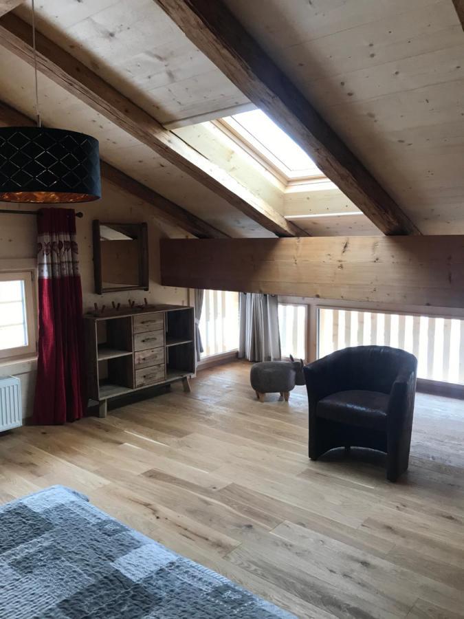 Au Pre Des Chevaux Bed & Breakfast Chateau-d'Oex Luaran gambar